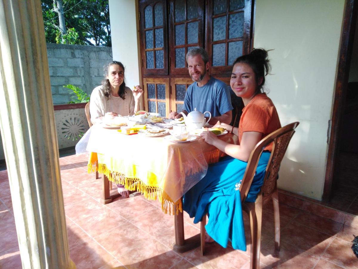 Arani Homestay Polonnaruwa Exterior photo